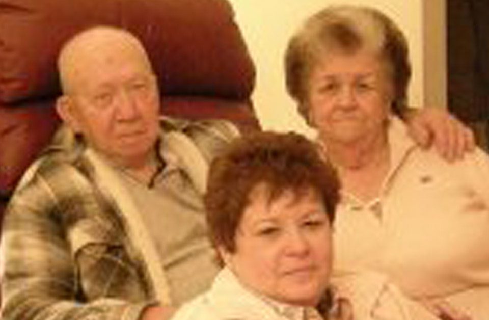 Adam Steele Jr. and his wife, Edna, right, and daughter, Terri